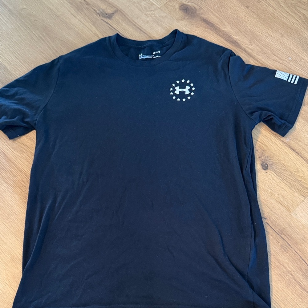 Under Armour Men's Black Graphic Tee